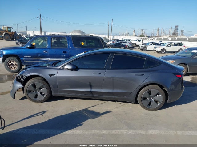 5YJ3E1EAXPF672343 Tesla Model 3 Rear-wheel Drive