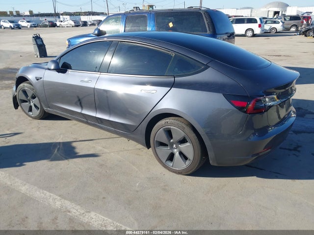 2023 TESLA MODEL 3 5YJ3E1EAXPF672343 Photo 2