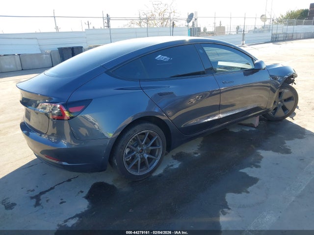 2023 TESLA MODEL 3 5YJ3E1EAXPF672343 Photo 3