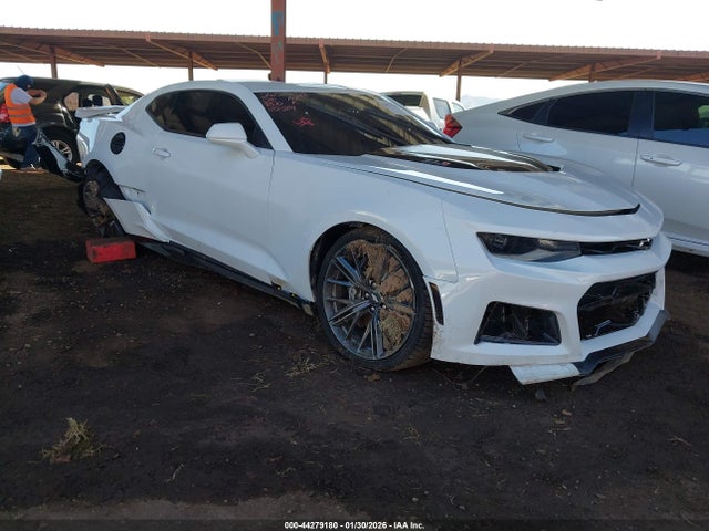 2017 CHEVROLET CAMARO 1G1FJ1R67H0198570 Photo 0