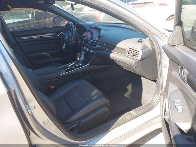 1HGCV1F36KA023075 Honda Accord Sport