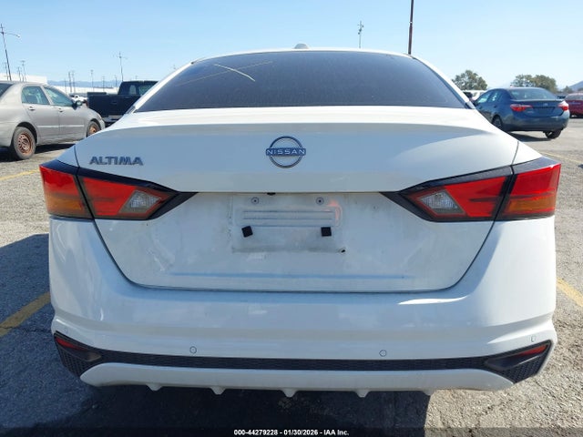 1N4BL4BV1SN308886 Nissan Altima S Fwd