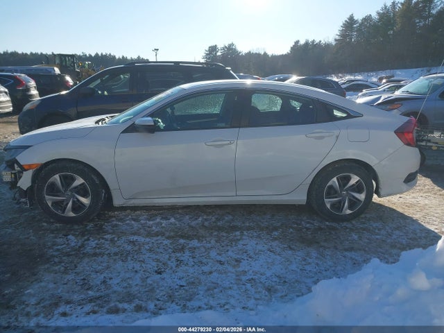 Honda Civic Lx 2019 2HGFC2F67KH516008 Image 14