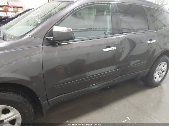 Chevrolet Traverse Ls 2014 1GNKVFKD3EJ204863 Image 17