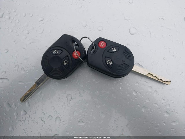 1FMCU0GDXJUC40625 Ford ESCAPE SE