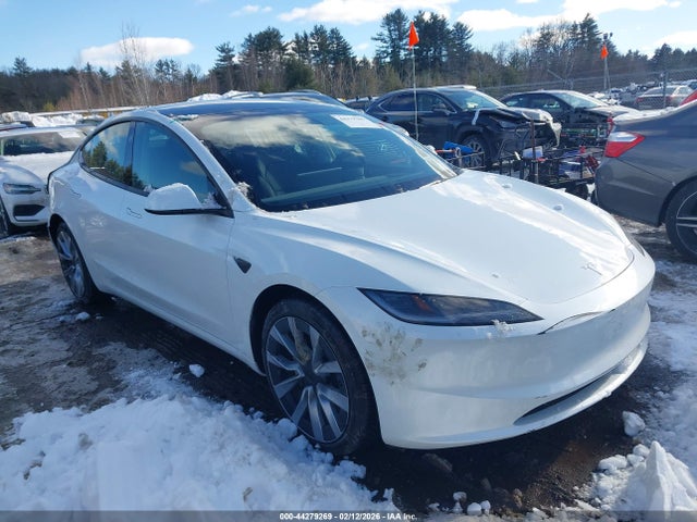 Продаж на аукціоні авто 2025 Tesla Model 3 Long Range All-wheel Drive, vin: 5YJ3E1EB5SF065557, номер лоту: 44279269