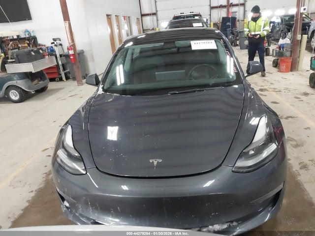 Продажа на аукционе авто 2022 Tesla Model 3 Long Range Dual Motor All-wheel Drive, vin: 5YJ3E1EB6NF183847, номер лота: 44279284