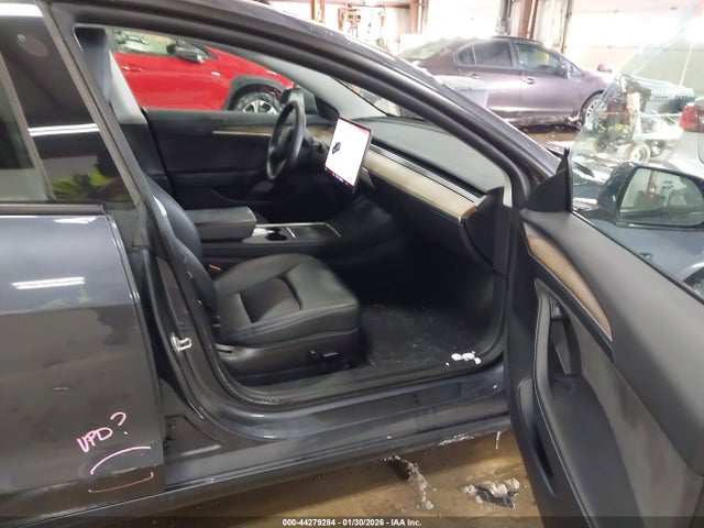 Продажа на аукционе авто 2022 Tesla Model 3 Long Range Dual Motor All-wheel Drive, vin: 5YJ3E1EB6NF183847, номер лота: 44279284
