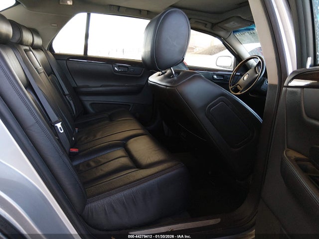 2011 CADILLAC DTS 1G6KH5E61BU128760 Photo 7