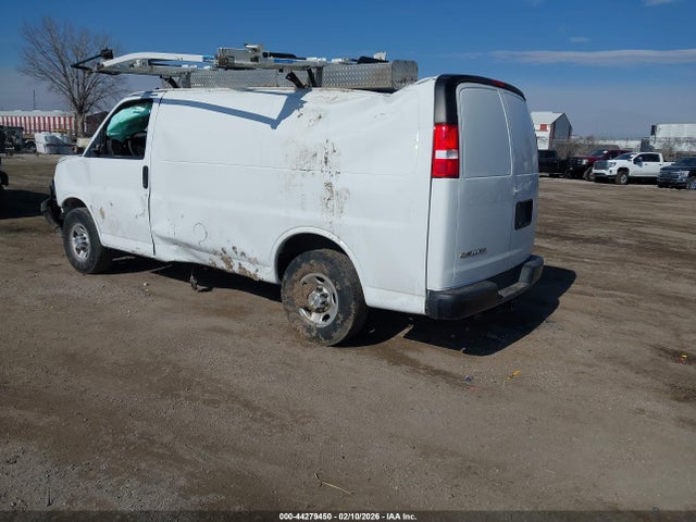 1GCWGAF78R1194316 Chevrolet Express Cargo Rwd 2500 Regular Wheelbase Wt