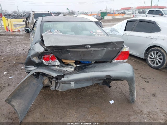 2005 TOYOTA CAMRY 4T1BE32K45U606441 Photo 5