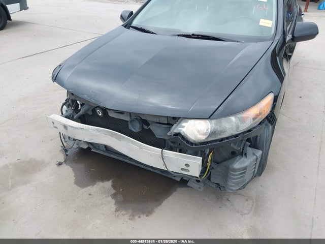 44279481 :رقم المزاد ، JH4CU2F68BC008761 vin ، 2011 Acura Tsx 2.4 مزاد بيع