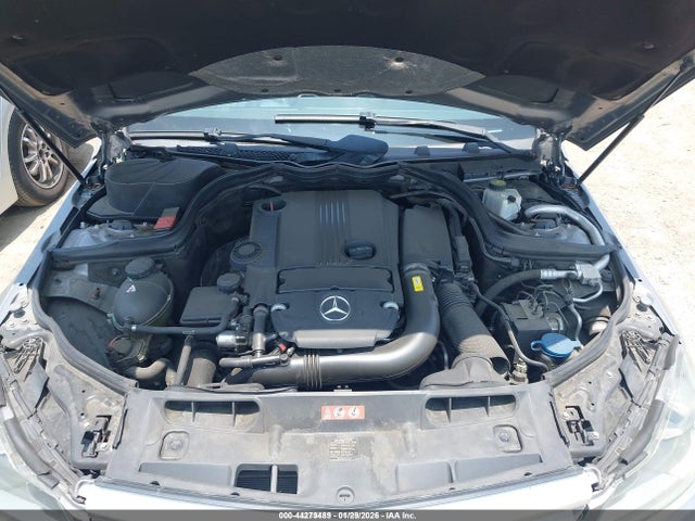 Aukcja sprzedaży 2012 Mercedes-benz C 250 Luxury/sport, vin: WDDGF4HBXCA622457, numer aukcji: 44279489