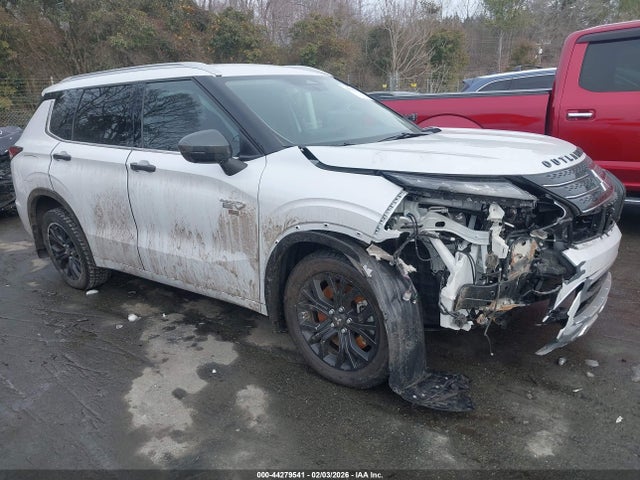 2024 MITSUBISHI OUTLANDER PHEV JA4T5WA95RZ035182