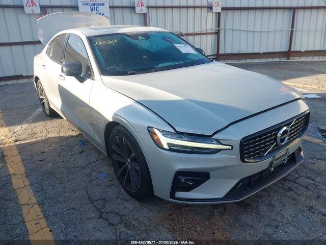 2021 VOLVO S60 7JR102TZXMG107825