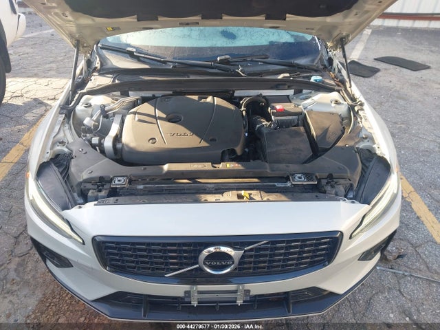 2021 VOLVO S60 7JR102TZXMG107825 Photo 9