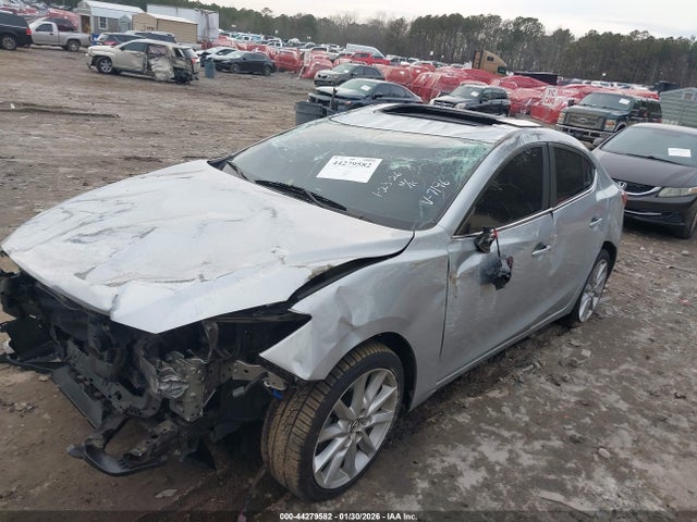 3MZBN1V77HM117196 Mazda Mazda3 Touring
