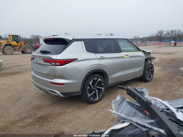 2024 MITSUBISHI OUTLANDER JA4J4VA83RZ012978 Photo 3