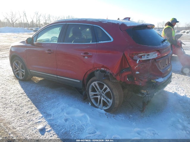 2015 LINCOLN MKC 5LMCJ2A9XFUJ18036 Photo 2