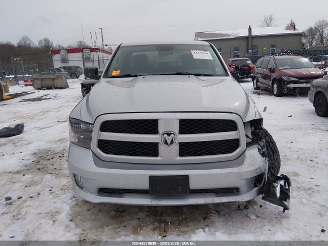 2018 Ram 1500 Express  4x4 6'4 Box მანქანა იყიდება აუქციონზე, vin: 1C6RR7FT1JS184370, აუქციონის ნომერი: 44279639