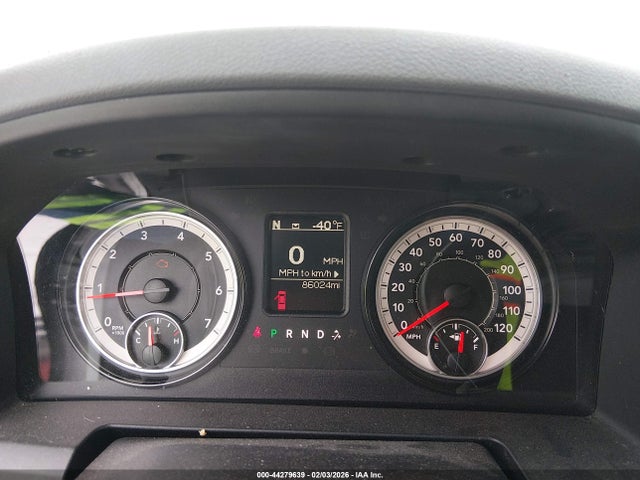 2018 Ram 1500 Express  4x4 6'4 Box მანქანა იყიდება აუქციონზე, vin: 1C6RR7FT1JS184370, აუქციონის ნომერი: 44279639