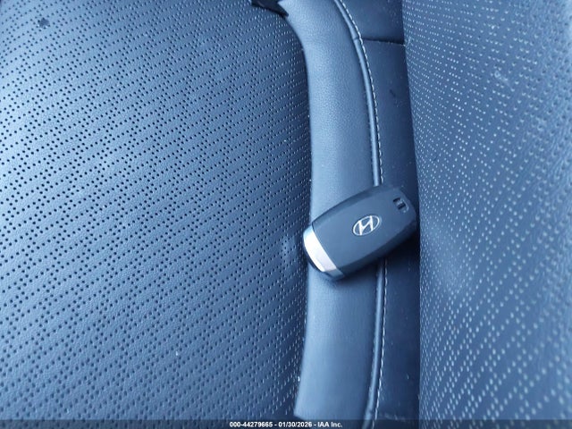 KM8K33A5XJU174417 Hyundai Kona Limited