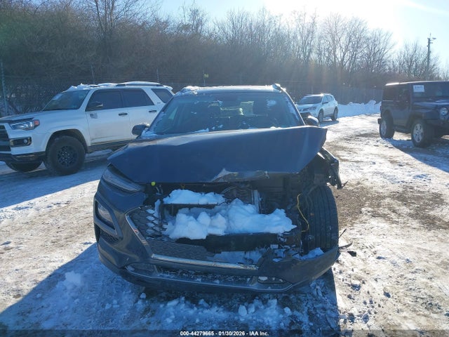 KM8K33A5XJU174417 Hyundai Kona Limited