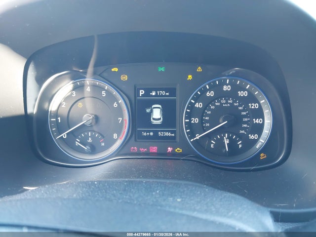 KM8K33A5XJU174417 Hyundai Kona Limited