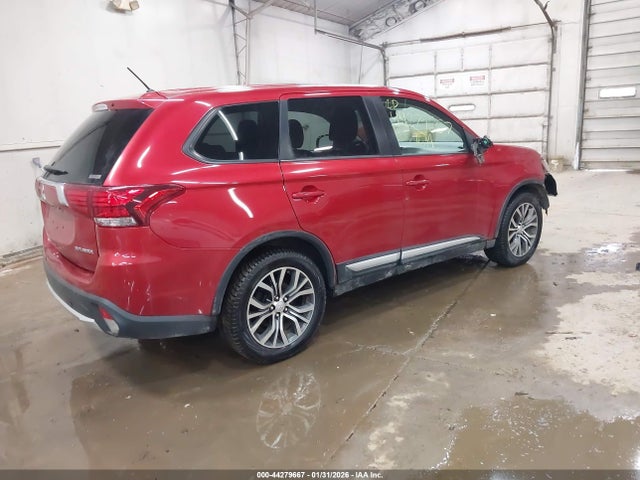 2016 MITSUBISHI OUTLANDER JA4AZ3A39GZ062971 Photo 3