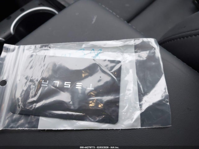 2026 TESLA MODEL Y 7SAYGDEE5TF363557 Photo 10