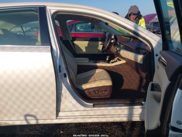 Aukcja sprzedaży 2017 Lexus Es 350, vin: 58ABK1GG2HU046112, numer aukcji: 44279843