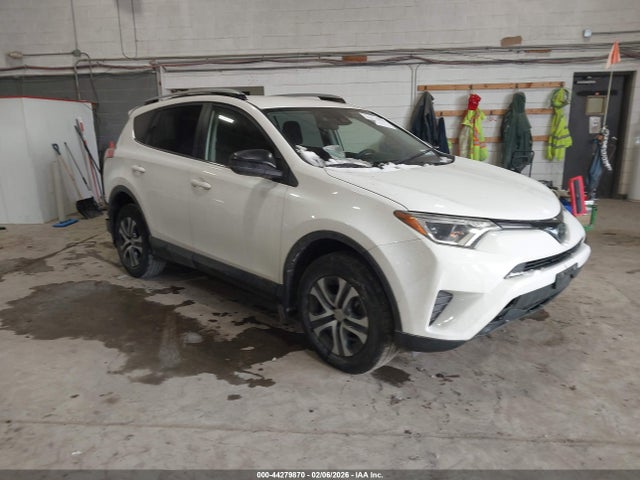 2018 Toyota Rav4 Le მანქანა იყიდება აუქციონზე, vin: JTMBFREV5JJ729896, აუქციონის ნომერი: 44279870