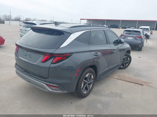 Hyundai TUCSON SEL 2025 5NMJB3DE5SH583786 Image 4