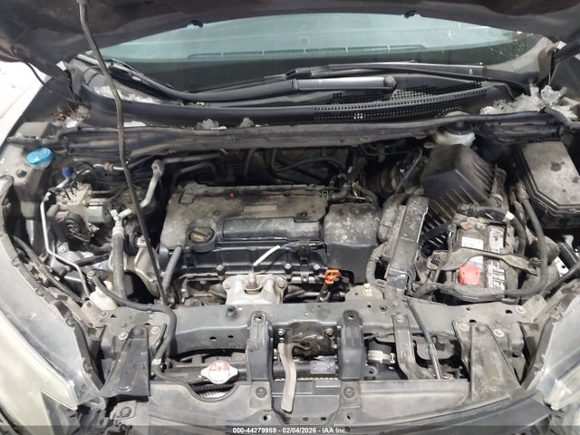 2HKRM4H30GH607269 Honda CR-V LX