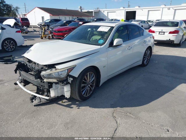Продажа на аукционе авто 2018 Infiniti Q50 3.0t Luxe, vin: JN1EV7AP5JM359062, номер лота: 44279968