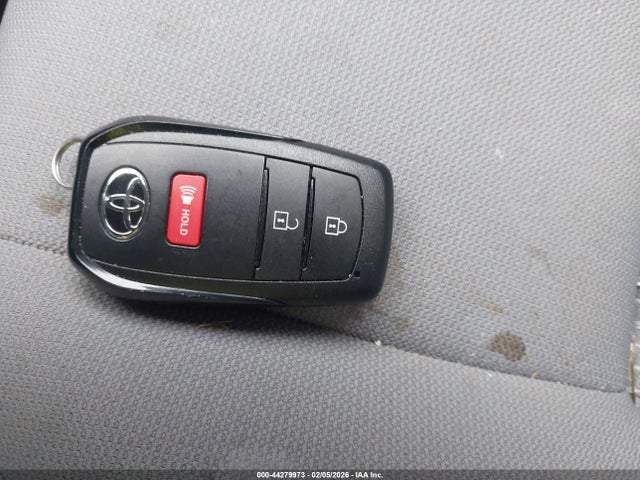 2024 TOYOTA COROLLA CROSS HYBRID 7MUFBABG1RV022951 Photo 10