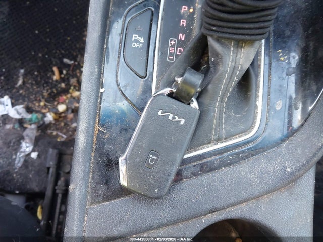 2022 KIA NIRO KNDCB3LC5N5527671 Photo 10