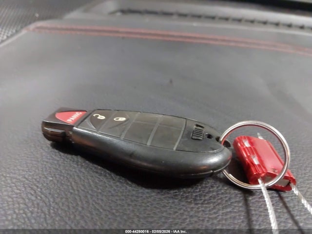 Продажа на аукционе авто 2015 Jeep Cherokee Trailhawk, vin: 1C4PJMBS0FW550337, номер лота: 44280016