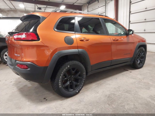 Продажа на аукционе авто 2015 Jeep Cherokee Trailhawk, vin: 1C4PJMBS0FW550337, номер лота: 44280016
