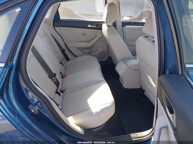 Продаж на аукціоні авто 2019 Volkswagen Jetta 1.4t R-line/1.4t S/1.4t Se, vin: 3VWC57BU1KM211731, номер лоту: 44280055