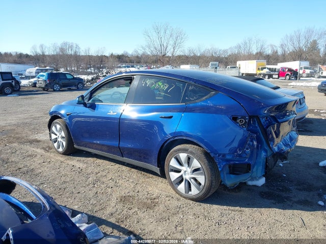 2023 TESLA MODEL Y 7SAYGAEE1PF946194 Photo 2