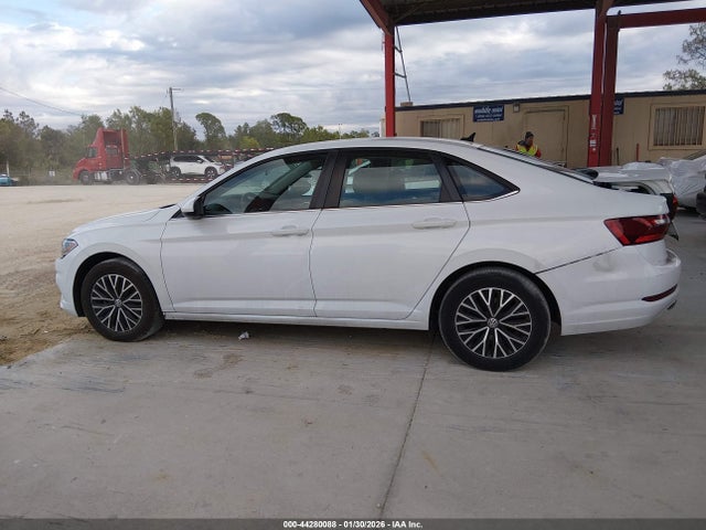 2021 Volkswagen Jetta 1.4t R-line/1.4t S/1.4t Se მანქანა იყიდება აუქციონზე, vin: 3VWC57BU5MM085361, აუქციონის ნომერი: 44280088