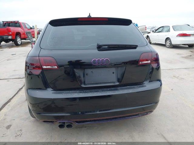 2011 Audi A3 2.0t Premium მანქანა იყიდება აუქციონზე, vin: WAUMFAFM0BA080975, აუქციონის ნომერი: 44280115