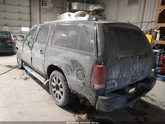 2005 CADILLAC ESCALADE ESV 3GYFK66N55G246694 Photo 2