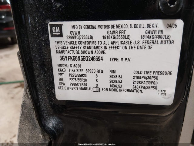 2005 CADILLAC ESCALADE ESV 3GYFK66N55G246694 Photo 8