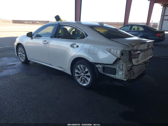 JTHBW1GG9F2096478 Lexus ES 300H