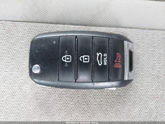 2018 KIA OPTIMA 5XXGT4L34JG225928 Photo 10