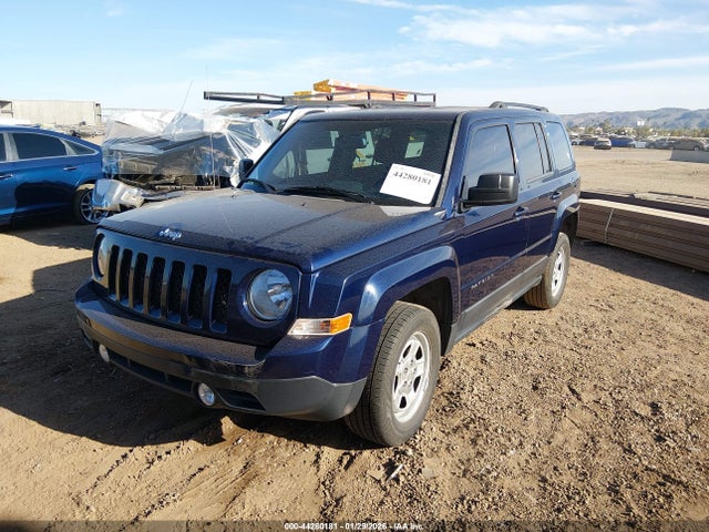 1C4NJPBAXGD513180 Jeep Patriot Sport