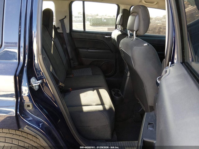 1C4NJPBAXGD513180 Jeep Patriot Sport