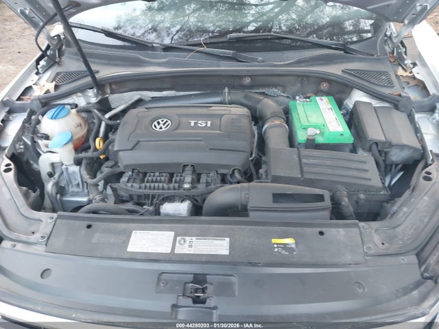 2017 VOLKSWAGEN PASSAT 1VWDT7A37HC085243 Photo 9